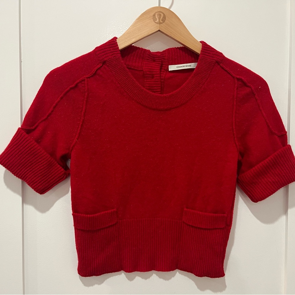 Country Road Short Sleeve Cropped Sweater